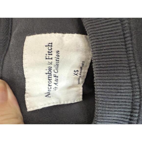 Abercrombie & Fitch Women's Crewneck Sweatshirt XS - Picture 2 of 6